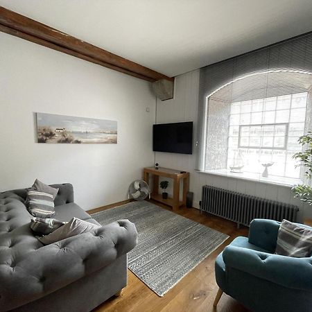 Cozy Coastal Apartment Plymouth Eksteriør bilde