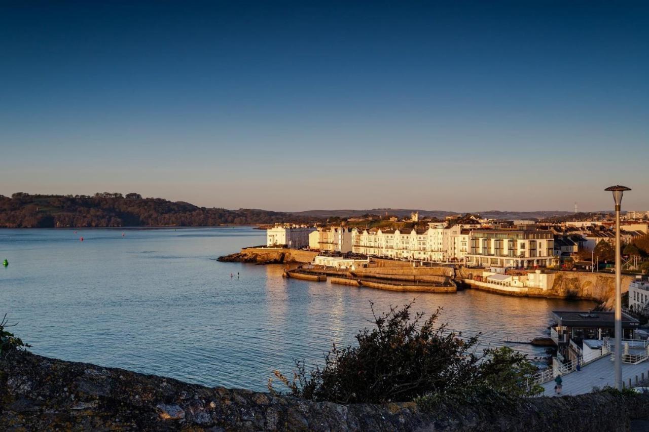 Cozy Coastal Apartment Plymouth Eksteriør bilde
