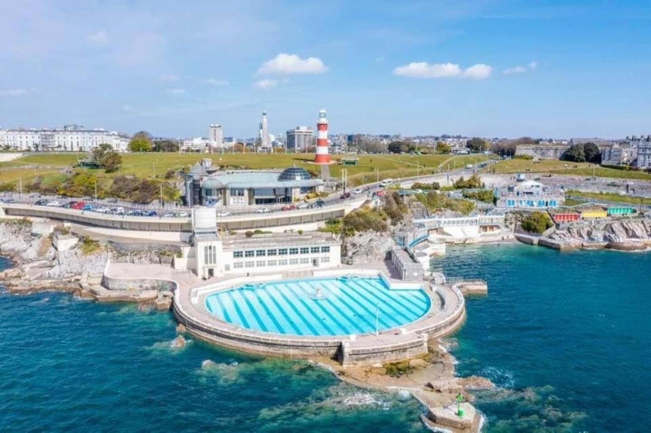 Cozy Coastal Apartment Plymouth Eksteriør bilde